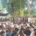 پارا چنار کا راستہ نہ کھلنے کے باعث کھانے پینے کے سامان سے لدی 25گاڑیاں  واپس اپنے علاقوں کو روانہ