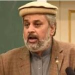 عمران خان سے ملاقات کے لیے پی ٹی آئی کی مذاکراتی کمیٹی کے ترجمان صاحبزادہ حامد رضا اڈیالہ جیل  جا پہنچے