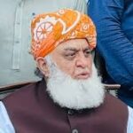 مولانا فضل الرحمان کی جان کو خطرہ لاحق ، پولیس کا تھریٹ لیٹر جاری
