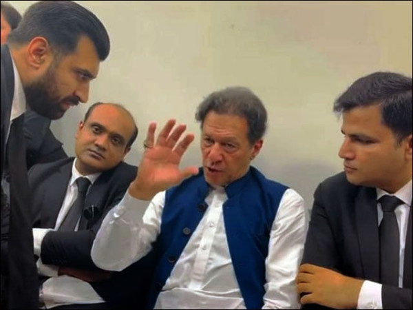 مذاکرات کا اختیارکسی کو نہیں دیا،کوئی بھی رہنما ڈیل کے لیے مذاکرات نہ کرے، عمران خان