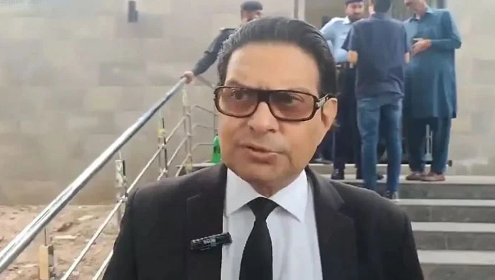 اعظم سواتی کی اسٹیبلشمنٹ سے ڈیل کا پی ٹی آئی سے تعلق نہیں،سلمان اکرم راجا
