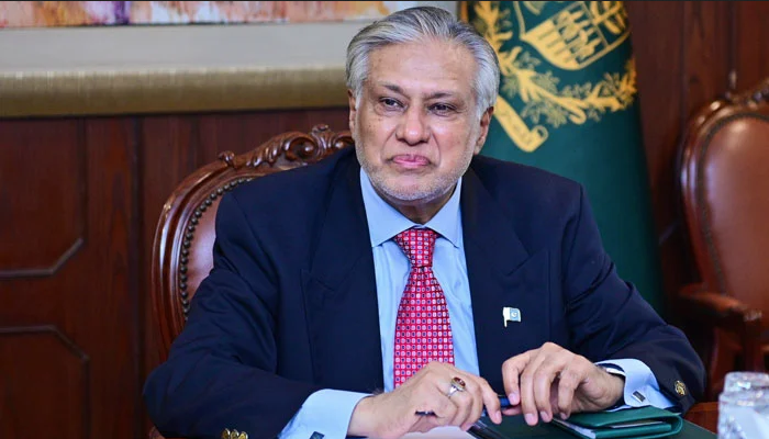 مناسب نہیں پانی سے متعلق حکومتی پلان میڈیا پر بیان کروں،اسحاق ڈار