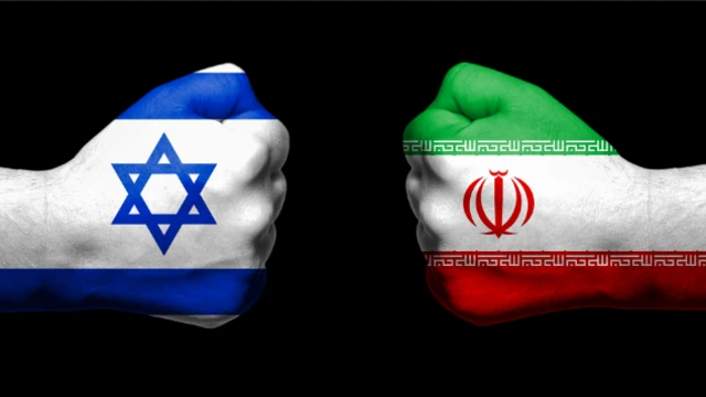 اسرائیل اور ایران کے ایک دوسرے پر شدید حملے جاری، ایران کی تباہ کن کارروائی کی تنبیہ