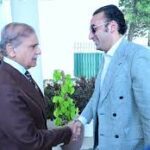 (وزیراعظم کی بلاول بھٹوسے ملاقات) پاکستان کا مقدمہ عالمی سطح پر شاندار انداز سے لڑنے پر مبارک باد
