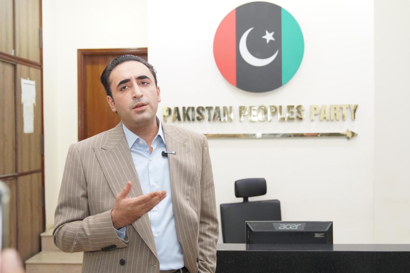 بعض پالیسیوں پر اختلاف کے باوجود وفاقی حکومت کے ساتھ ہیں،بلاول بھٹو