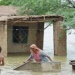 پنجاب کے دریائوں میں پانی کی سطح بلند،درجنوں دیہات زیر آب فصلیں تباہ