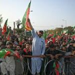 14 اگست کو ملک گیر مظاہروں پر مشاورت،تحریک انصاف کا سپریم کورٹ کے باہر احتجاج کا فیصلہ