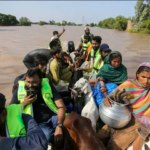 سیلابی ریلا سندھ کی جانب رواں دواں، پنجاب میں سیلاب سے 42 لاکھ افراد متاثر، 56اموات