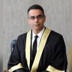 جسٹس بابر ستار کا فیصلہ معطل ! چیئرمین پی ٹی اے عہدے پر بحال