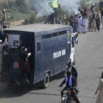 تحریک لبیک کیخلاف رات کے اندھیرے میں آپریشن (تصادم میں ایس ایچ اوسمیت 5 افراد جاں بحق، 48 اہلکار زخمی)