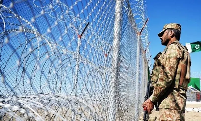 افغان سرحد سے پاکستان میں دراندازی کی کوشش ناکام، خارجی کمانڈر سمیت 4 دہشت گرد ہلاک