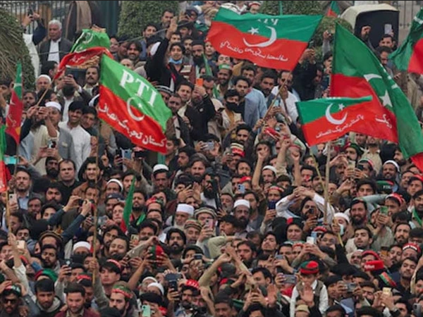 پی ٹی آئی کا 26 نومبر کو یوم سیاہ منانے کا اعلان