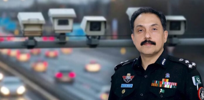 کراچی ،ای چالان کے بعد اہلکار تبادلے کرانے لگ گئے