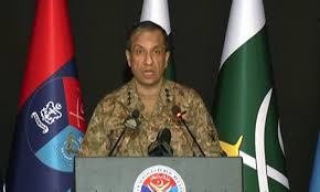 فوج سیاست میں نہیں الجھناچاہتی،آئین میں ترمیم حکومت اور پارلیمنٹ کا کام ہے،ڈی جی آئی ایس پی آر