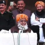 راستہ تبدیل نہیں ہوگا، ضرورت پڑی تو اسلام آباد کا رخ کریں گے ، مولانا فضل الرحمان