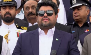 گورنر سندھ کا پی ٹی آئی سے مذاکرات نہ کرنے کا مشورہ