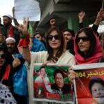 عمران اور بشریٰ کیسزاؤں کیخلاف سندھ بھر میں احتجاج