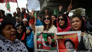 عمران اور بشریٰ کیسزاؤں کیخلاف سندھ بھر میں احتجاج
