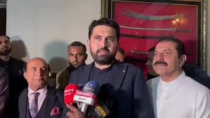 پی ٹی آئی کی لاہور سے عوامی تحریک شروع ،سہیل آفریدی کا بھرپور استقبال، عمران خان کے حق میں نعرے