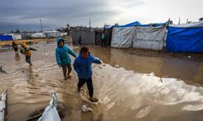 غزہ کی پٹی طوفانی بارشوں ،سخت سردی کی لپیٹ میں (12 افراد جاں بحق )