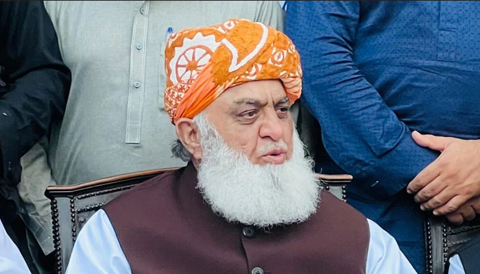 ملک میں فوری انتخابات کرائے جائیں، مولانا فضل الرحمان کا مطالبہ