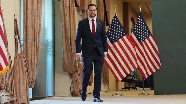 ایران کبھی بھی جوہری ہتھیار حاصل نہیں کر سکتا،جے ڈی وینس