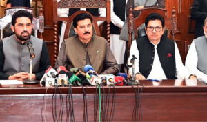 صوبائی حقوق کیلئے خیبر پختونخوا کی سیاسی قیادت متحد،وفاق کو سخت پیغام دے دیا