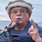 کپتان سے ملاقات کرائیں ورنہ پارلیمنٹ نہیں چلے گی،محموداچکزئی کی حکومت کودھمکی