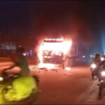 کراچی، حادثات میں 2 افراد جاں بحق، مشتعل افراد نے ٹریلر کو آگ لگا دی